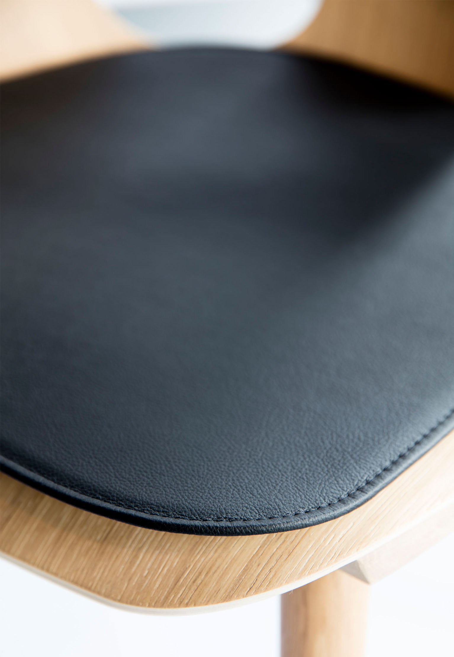 Basic cushion leather