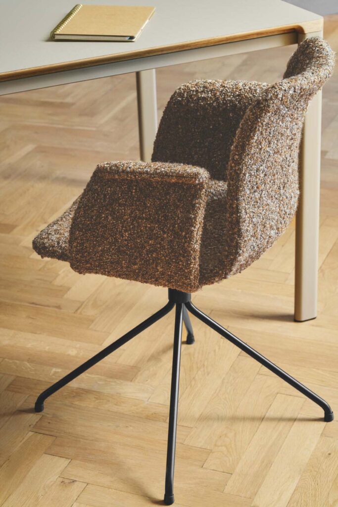 Bent Hansen primum chair fluffy