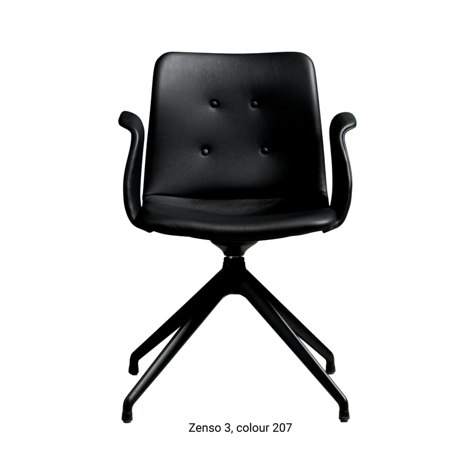 Primum Chair with black leather upholstery, featuring a padded seat and a flexible backrest for maximum comfort during long dinners or workdays.