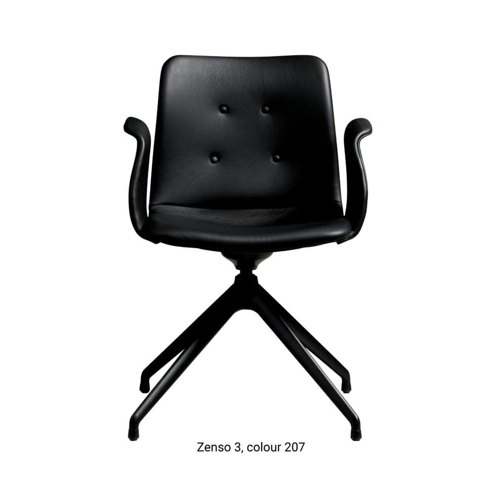 Primum Chair with black leather upholstery, featuring a padded seat and adjustable backrest for maximum comfort during long workdays.