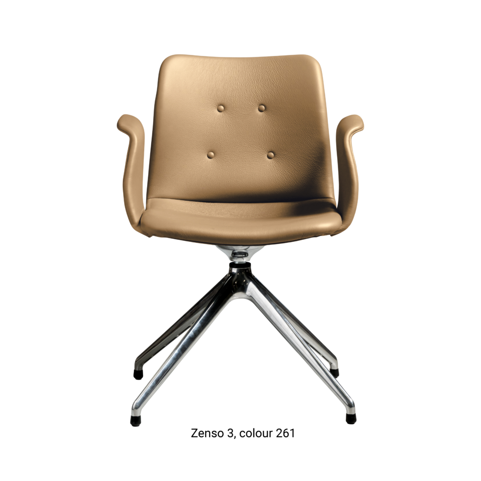 Primum Chair with beige leather upholstery, featuring a padded seat and a flexible backrest for maximum comfort during long dinners or workdays.
